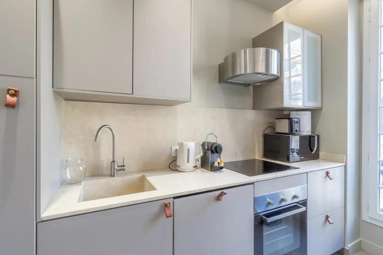 Private Apartment Located In The "Carre D'Or Nice" المظهر الخارجي الصورة